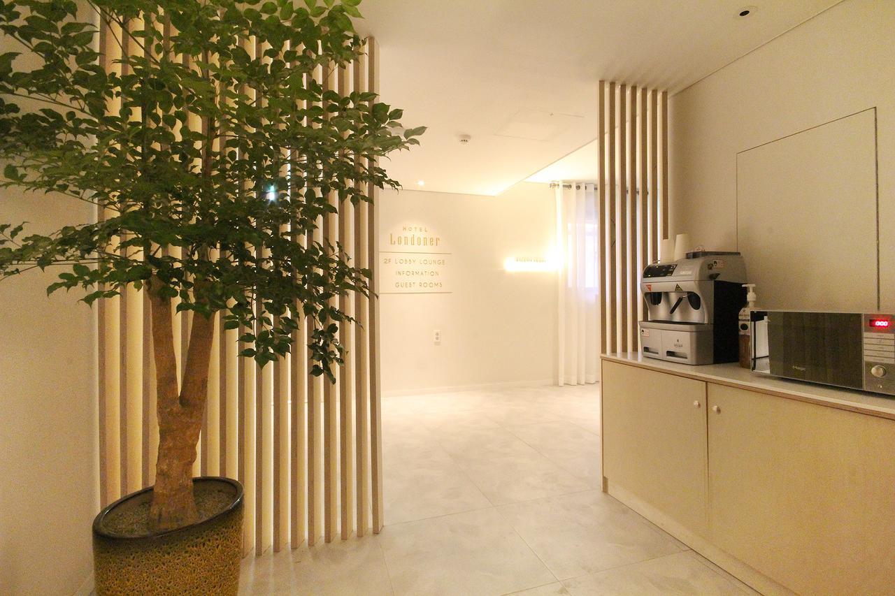Hotel Londoner Hwamyeong Busan Exterior foto